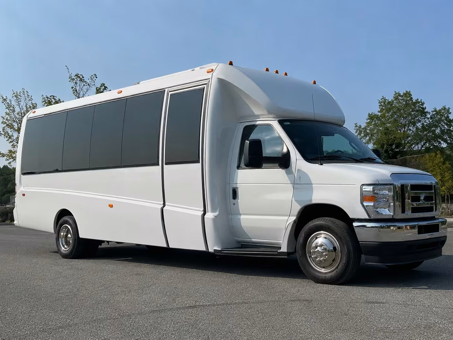 party bus rentals for concerts and sporting events near upland