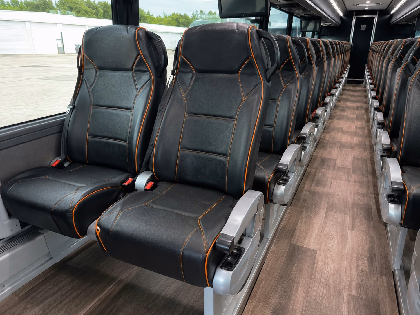 shuttle guests between upland hotels and your wedding venue without the parking headache