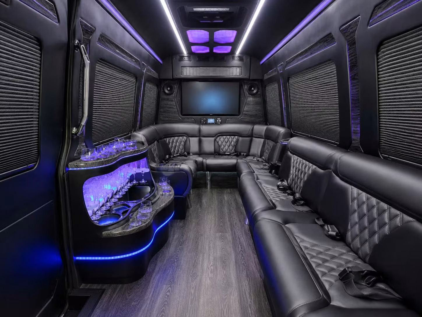 what makes charterbusrentaluplandca com the smarter way to book upland employee transportation